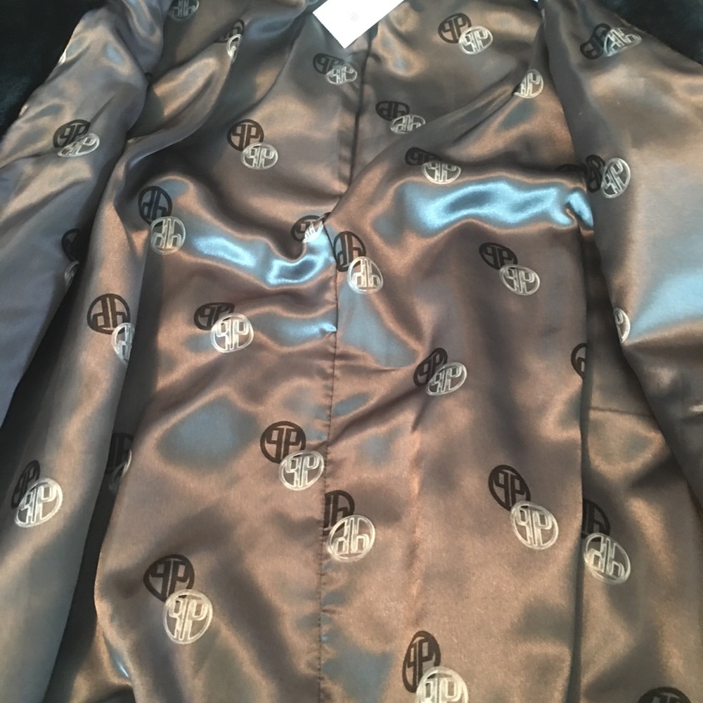Dennis Basso Black Faux Fur Coat - Picture 6 of 7
